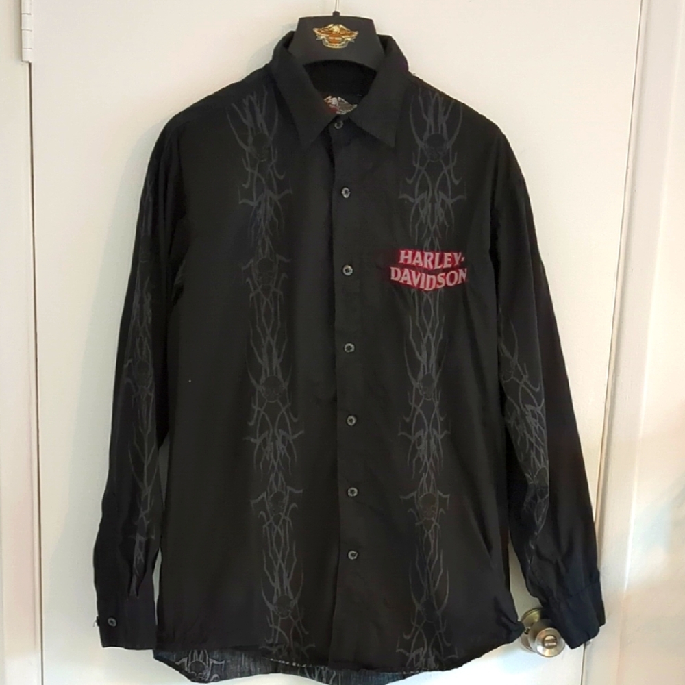 Harley-Davidson Black and Red Button-Up Long Sleeve Dress Shirt